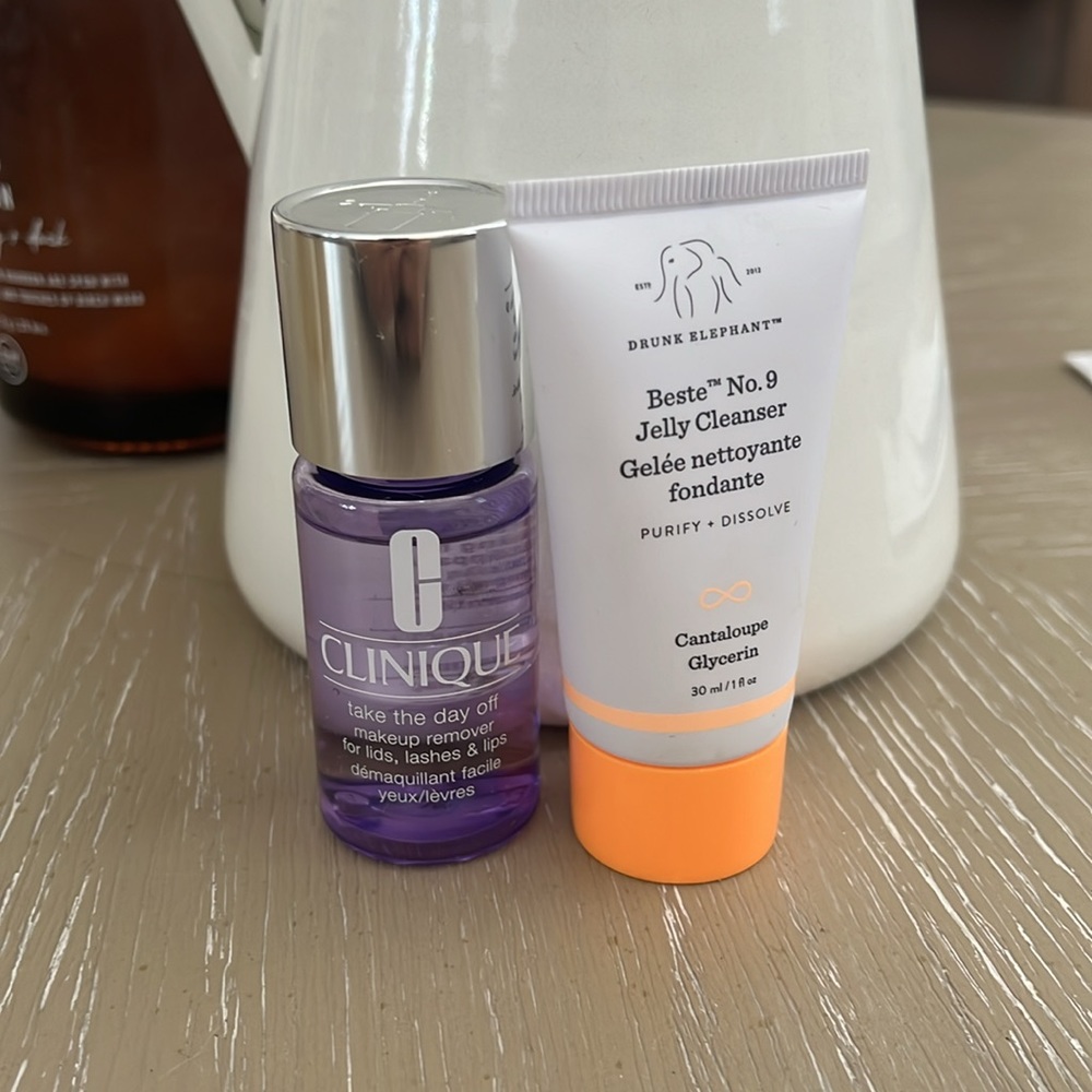 Beste No. 9 jelly cleanser, Clinique take the day off